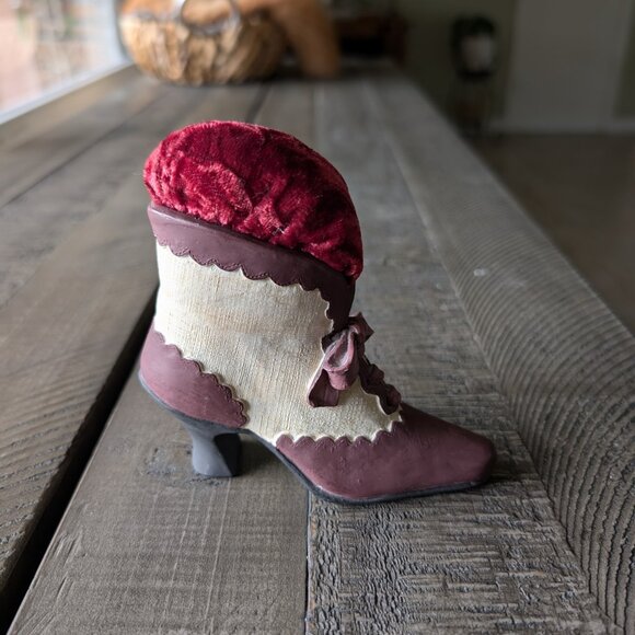 Vintage Miniature Shoe Boot Figurines Resin Victorian Bow Velvet Pin Cushion - Picture 2 of 5